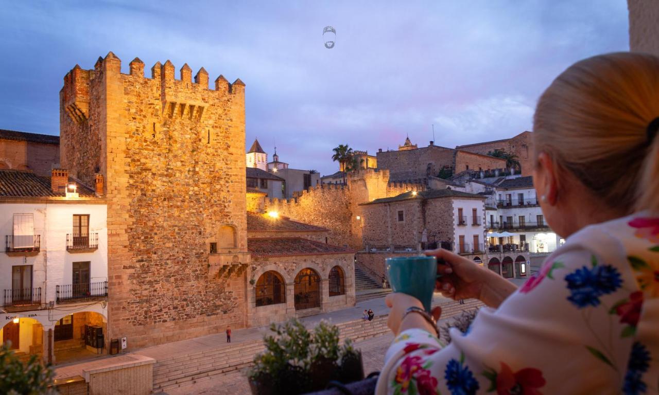Apartamentos La Machacona Plaza Mayor Caces Exteriör bild